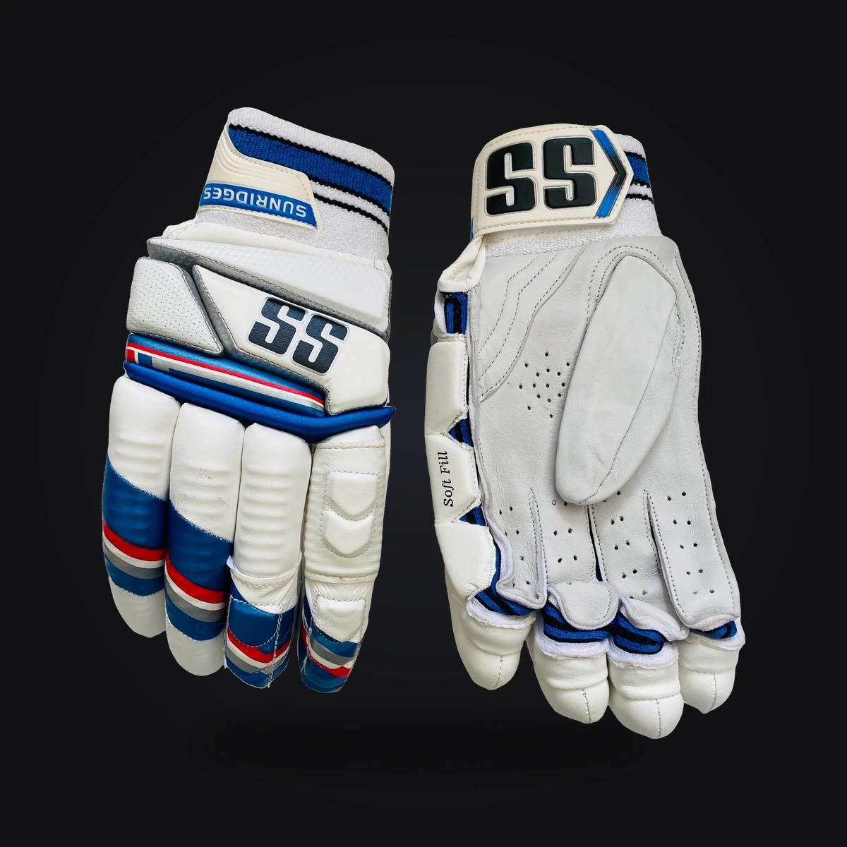 SS Ton Gutsy Batting Gloves Youth RH