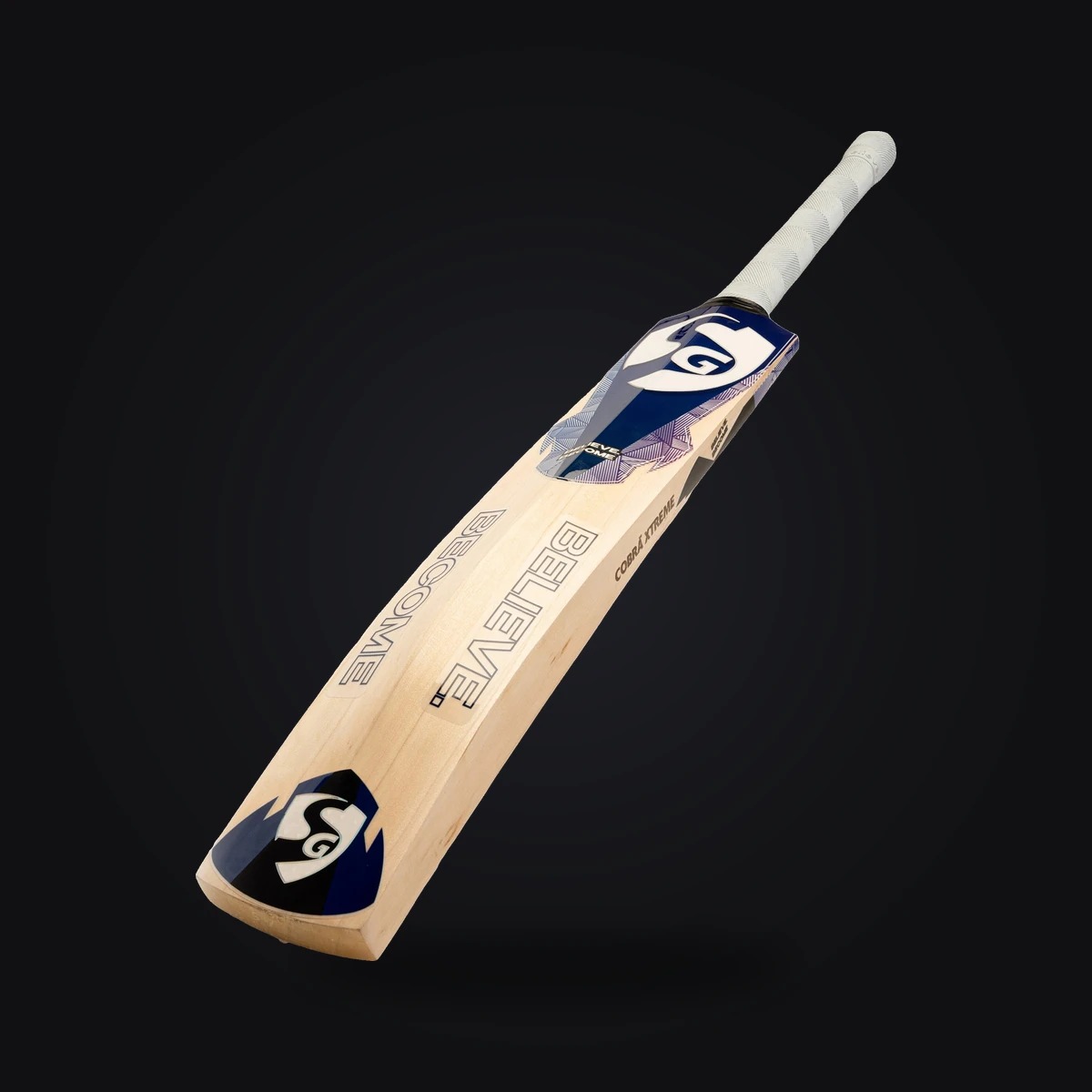 SG Cobra Xtreme bat